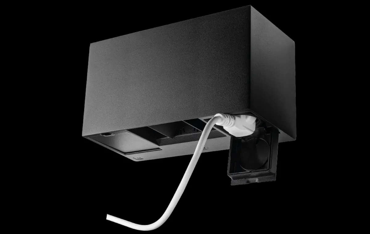 Utelamper Med Opp/Ned Lys>Sg Armaturen As Artes Outlet 8W vegglampe opp/ned lys IP44 3000 Kelvin med 2 stikkontakter - Dimbar Svart