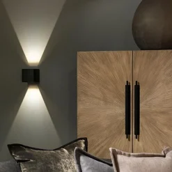 Lightup-Pris|Utelamper Med Opp/Ned Lys><noscript><img width=