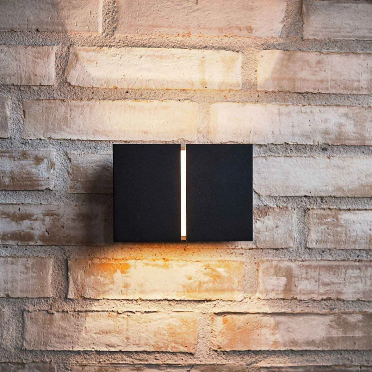 Utelamper Med Opp/Ned Lys>LOOM Design Ask vegglampe opp/ned utendørs 11W 2700K IP65 - Svart