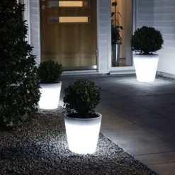 Led-Baller Og Krukker>Konstsmide Assisi blomsterpotte stor med LED-lys Hvit