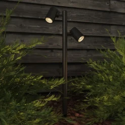 Spot På Spyd|Pullert>Astro Lighting Bayville Spike Spot 900 Twin - Svart