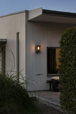 Lightup-Pris|Utelamper - Veggskjold / Plafond><noscript><img width=