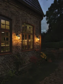 Utelamper - Klassiske Vegglamper>Konstsmide Cerignola vegglampe IP44 - stål Galvanisert