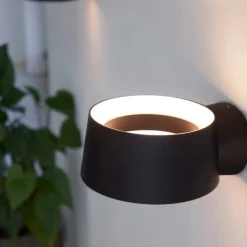 Vegglamper Med Opp/Ned Lys><noscript><img width=