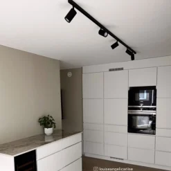 Kjøkkenbelysning Tak|Designline>Antidark Designline Tube komplett 1.9 meter spotskinne med 5 spotter GU10 - Svart