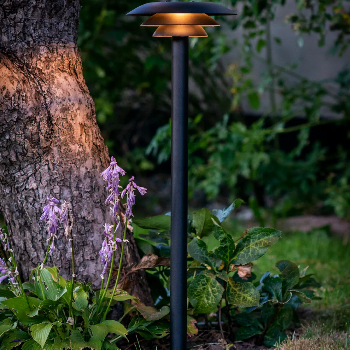 Lyktestolper|Pullert>Dyberg Larsen DL25 utendørs stolpe 90 cm IP44 - Svart