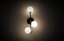 Kjøkkenbelysning Tak|Taklamper / Takplafonder>NorDesign Emrik vegg/tak lampe - Svart/Opal Svart / Opal