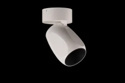 Spotter & Skinner><noscript><img width=