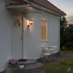 Utelamper - Klassiske Vegglamper><noscript><img width=