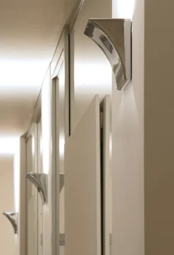 Vegglamper Med Opp/Ned Lys|Interiørlamper>Flos Pochette up/down LED vegglampe