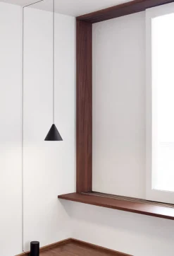 Kjøkkenbelysning Tak|Takpendler>Flos String Light taklampe - Cone - 12m - Svart