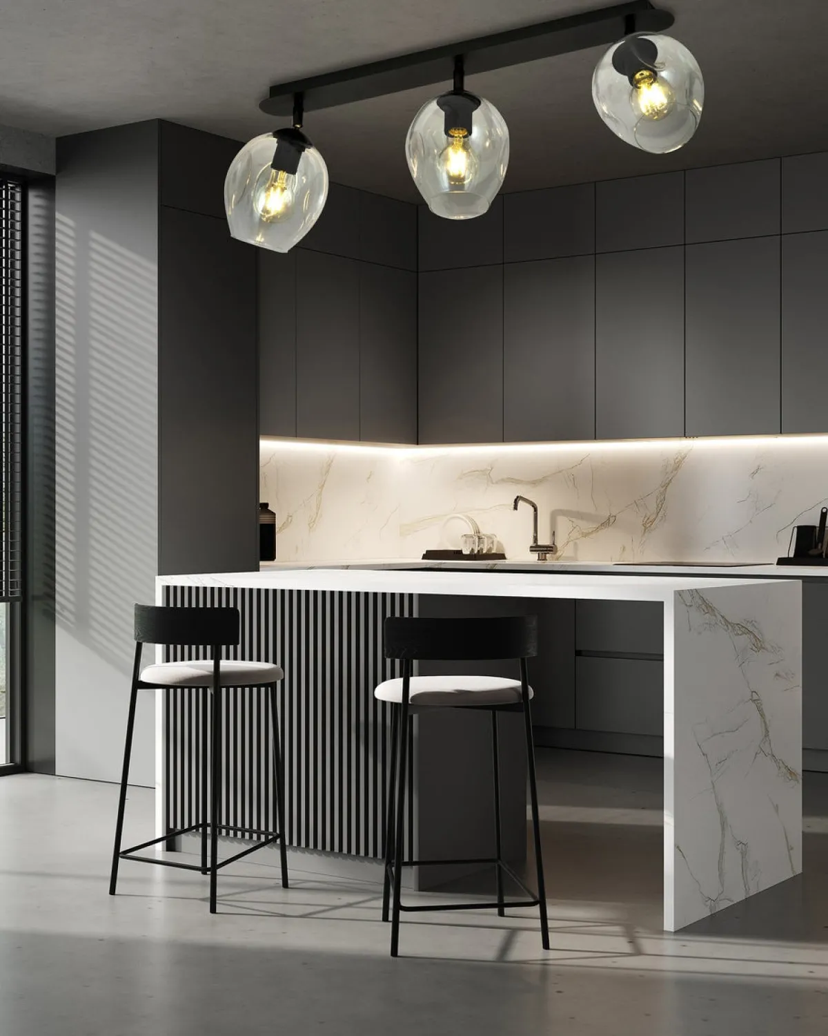 Kjøkkenbelysning Tak|Taklamper / Takplafonder>Emibig Flow taklampe 3-lys - Svart/Klar Svart / Klar