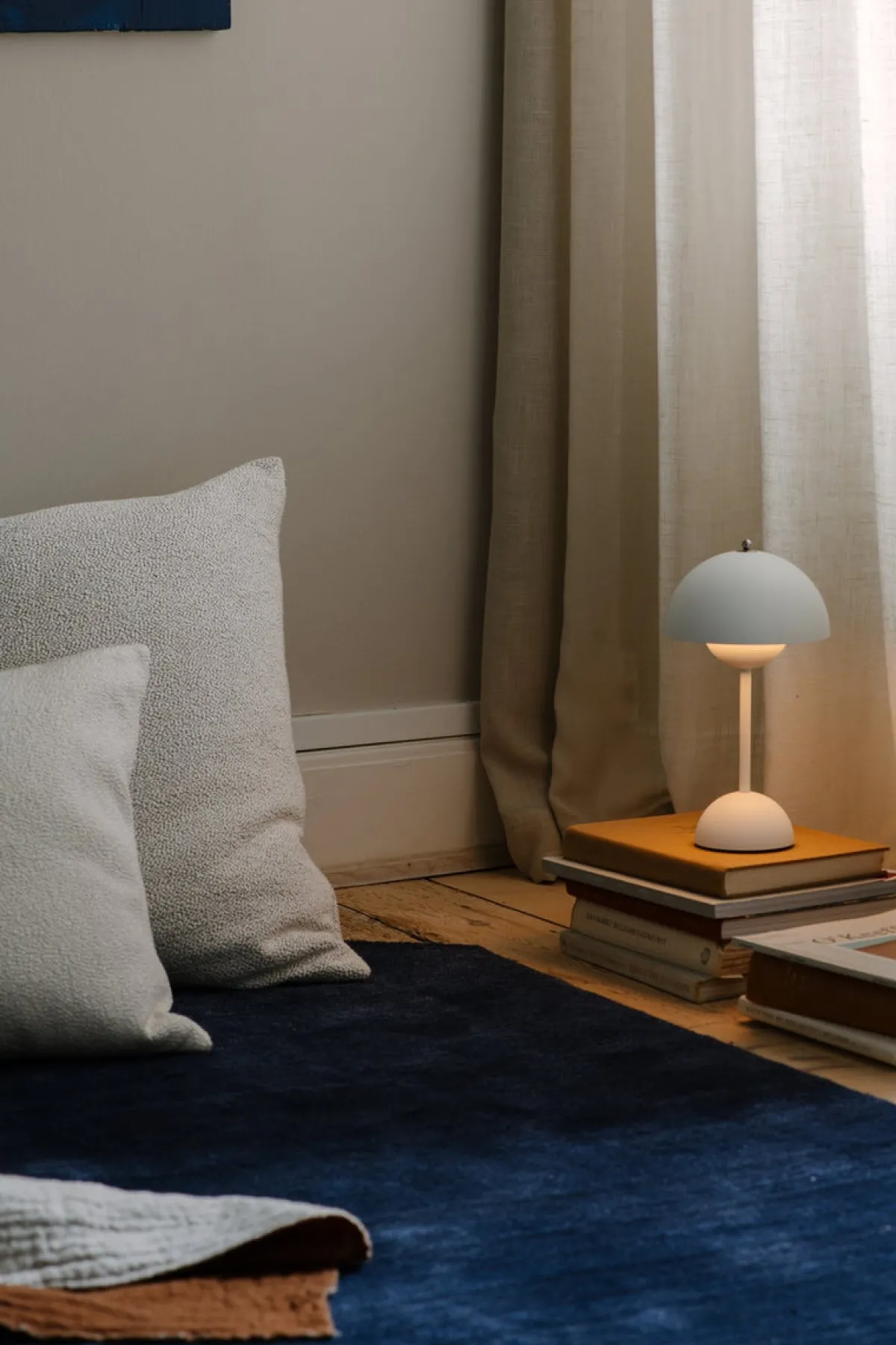 Lightup-Pris|Barneromsbelysning>&Tradition Flowerpot VP9 bærbar bordlampe