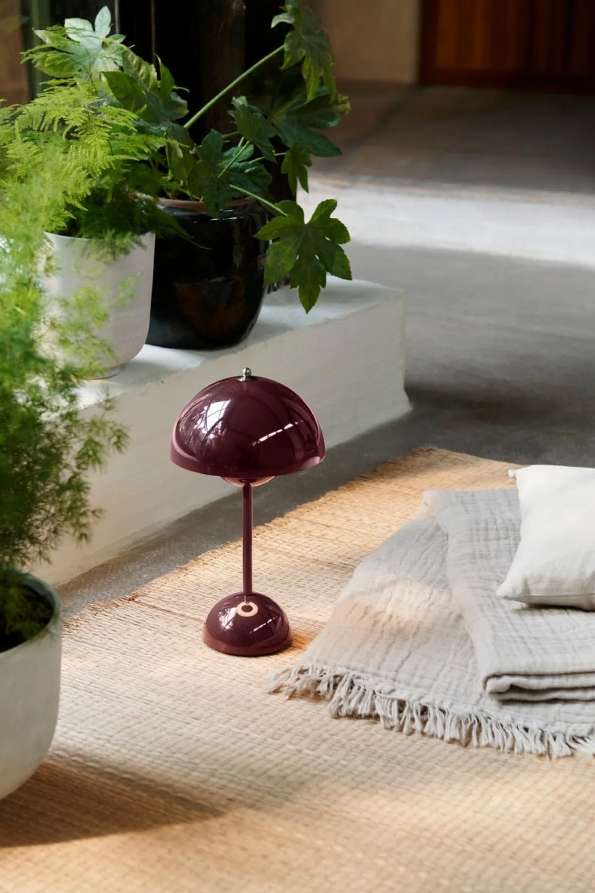 Lightup-Pris|Barneromsbelysning>&Tradition Flowerpot VP9 bærbar bordlampe