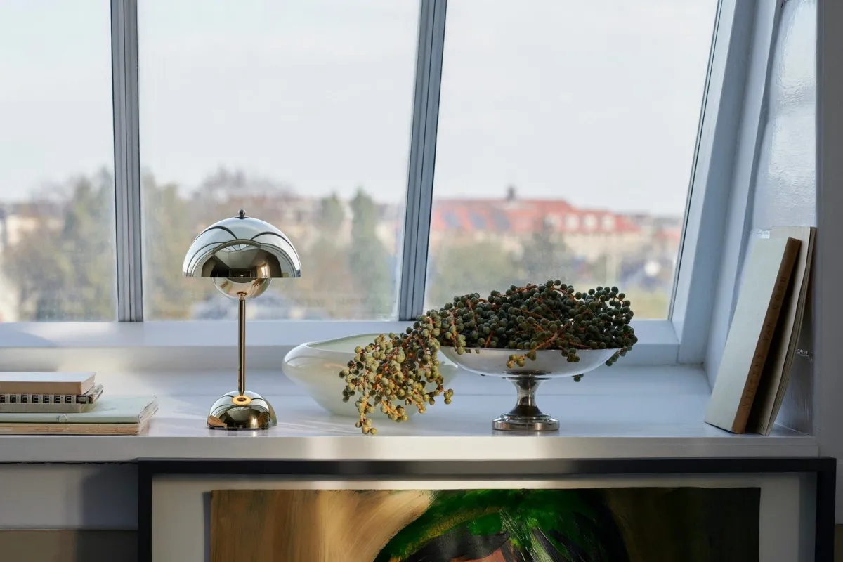 Lightup-Pris|Barneromsbelysning>&Tradition Flowerpot VP9 bærbar bordlampe