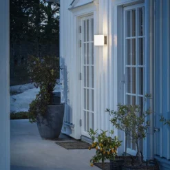 Utelamper Med Opp/Ned Lys>Konstsmide Foggia vegglampe opp/ned utendørs IP54 10W - grå/Opal Antrasitt