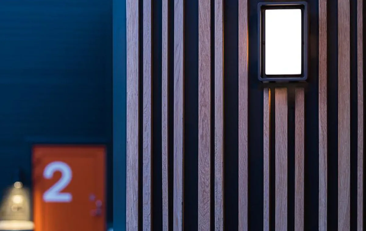 Utelamper - Veggskjold / Plafond>Sg Armaturen As Frame mini vegglampe 6,5W 4000 Kelvin IP66 Dimbar - Grafitt