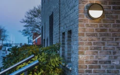 Utelamper - Veggskjold / Plafond><noscript><img width=