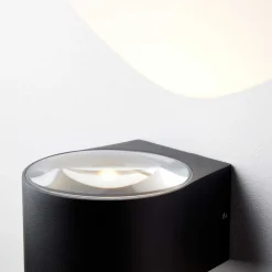 Utelamper Med Opp/Ned Lys|Baderomsbelysning Vegg><noscript><img width=