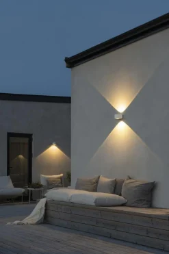 Utelamper Med Opp/Ned Lys><noscript><img width=