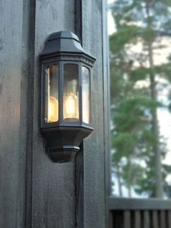 Lightup-Pris|Utelamper - Veggskjold / Plafond><noscript><img width=