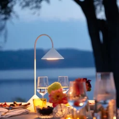 Oppladbare Bordlamper>Frandsen Grasp Garden bærbar 47