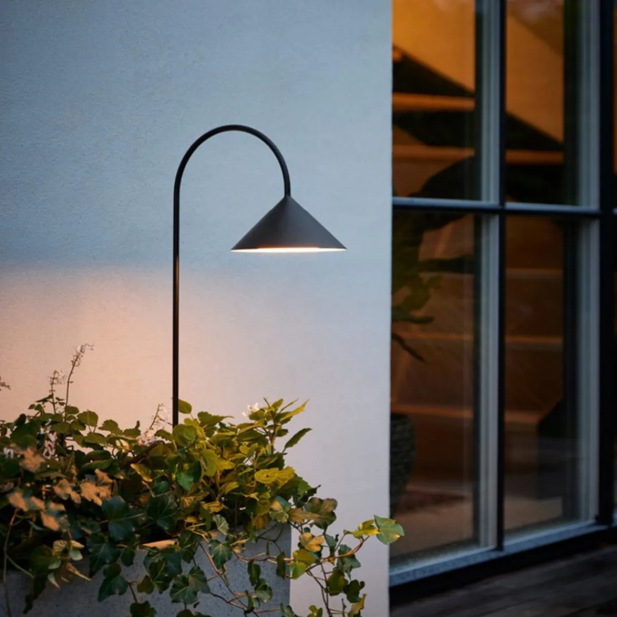 Oppladbare Bordlamper>Frandsen Grasp Garden spyd