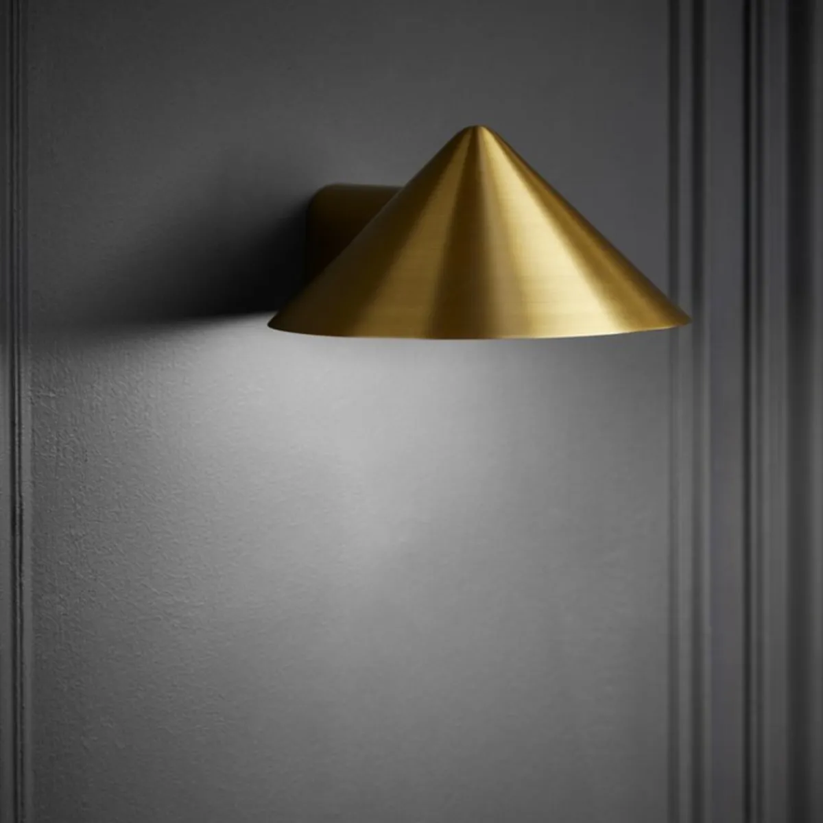 Oppladbare Bordlamper>Frandsen Grasp vegglampe