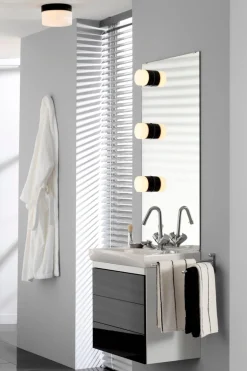 Utelamper - Veggskjold / Plafond|Baderomsbelysning Vegg><noscript><img width=