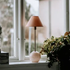 Barneromsbelysning>Globen Lighting Iris 20 Bordlampe