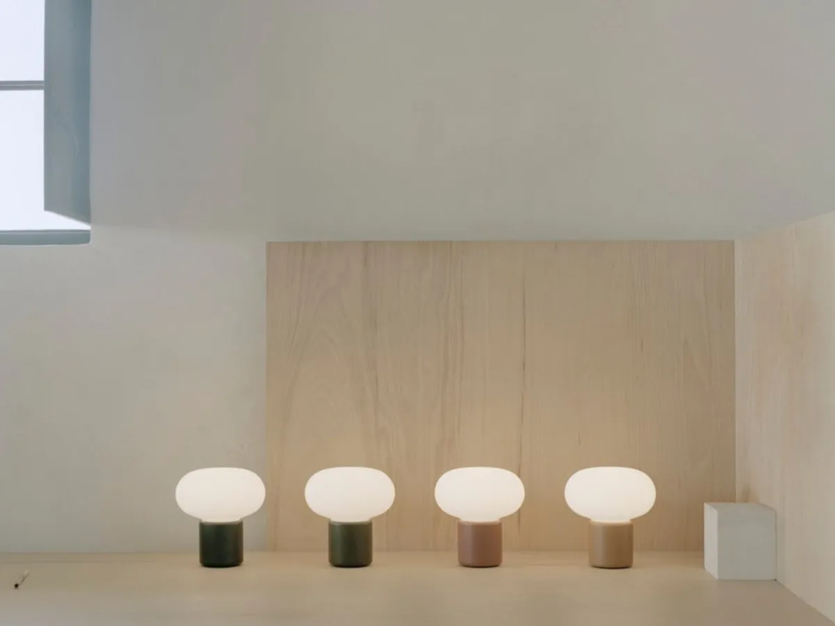 Oppladbare Bordlamper>New Works Karl-Johan bærbar bordlampe - Svart