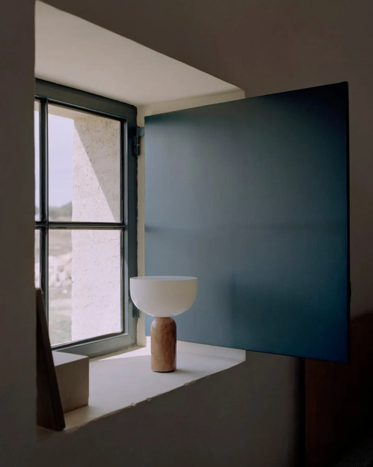 Oppladbare Bordlamper>New Works Kizu Portable bordlampe - Rustfarget Marmor Brun