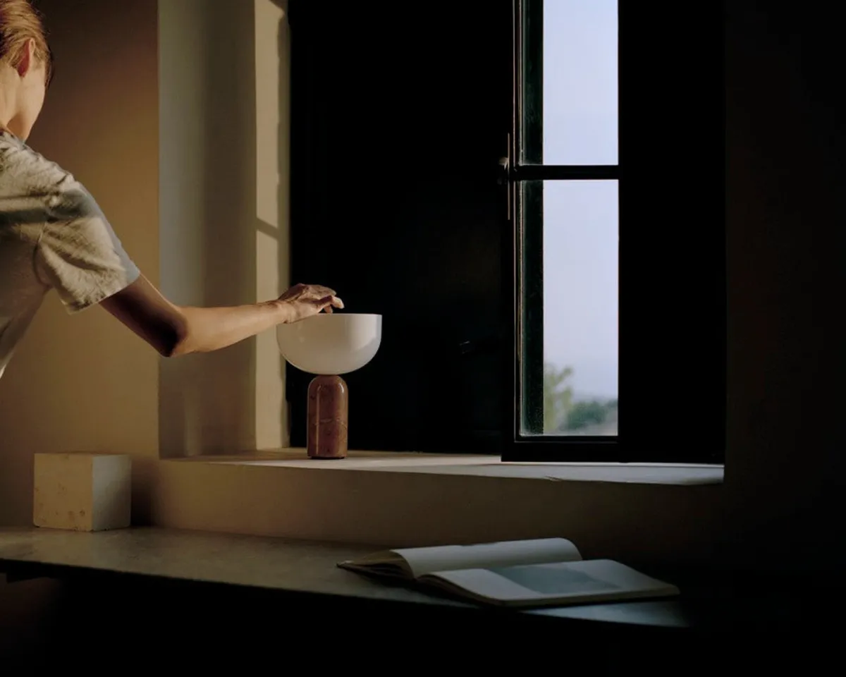 Oppladbare Bordlamper>New Works Kizu Portable bordlampe - Rustfarget Marmor Brun