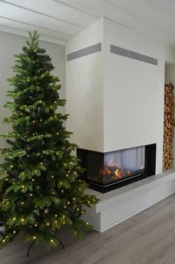 Kunstig Juletre><noscript><img width=