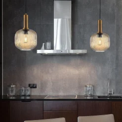 Kjøkkenbelysning Tak|Takpendler>Design by Grönlund Lantern takpendel - Messing/Amberfarget glass Messing / Amber