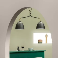 Kjøkkenbelysning Tak|Takpendler>Örsjö Lean takpendel - Svart/Rå messing Svart / Messing