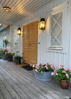 Lightup-Pris|Utelamper - Veggskjold / Plafond><noscript><img width=