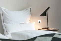 Louis Poulsen><noscript><img width=