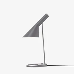 Louis Poulsen><noscript><img width=