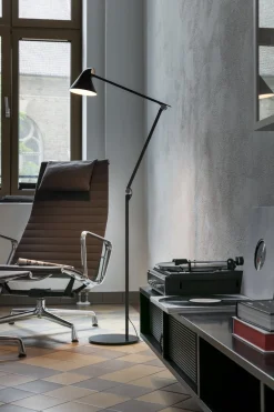 Leselamper Gulv|Louis Poulsen>Louis Poulsen NJP gulvlampe