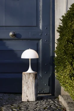 Louis Poulsen|Oppladbare Bordlamper><noscript><img width=