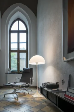 Interiørlamper Gulv|Louis Poulsen><noscript><img width=