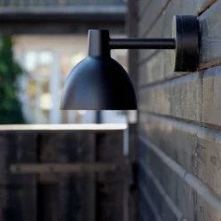 Utelamper - Klassiske Vegglamper|Louis Poulsen>Louis Poulsen Toldbod utendørs vegglampe 15