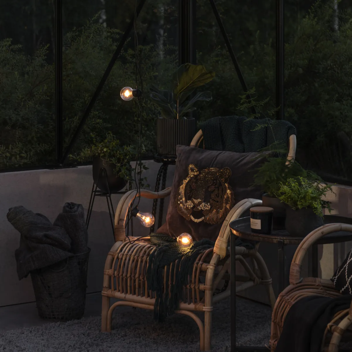 Julebelysning På Batteri|Lysslynger>Konstsmide Lysslynge 5 Lys, batteri og timer - Amber