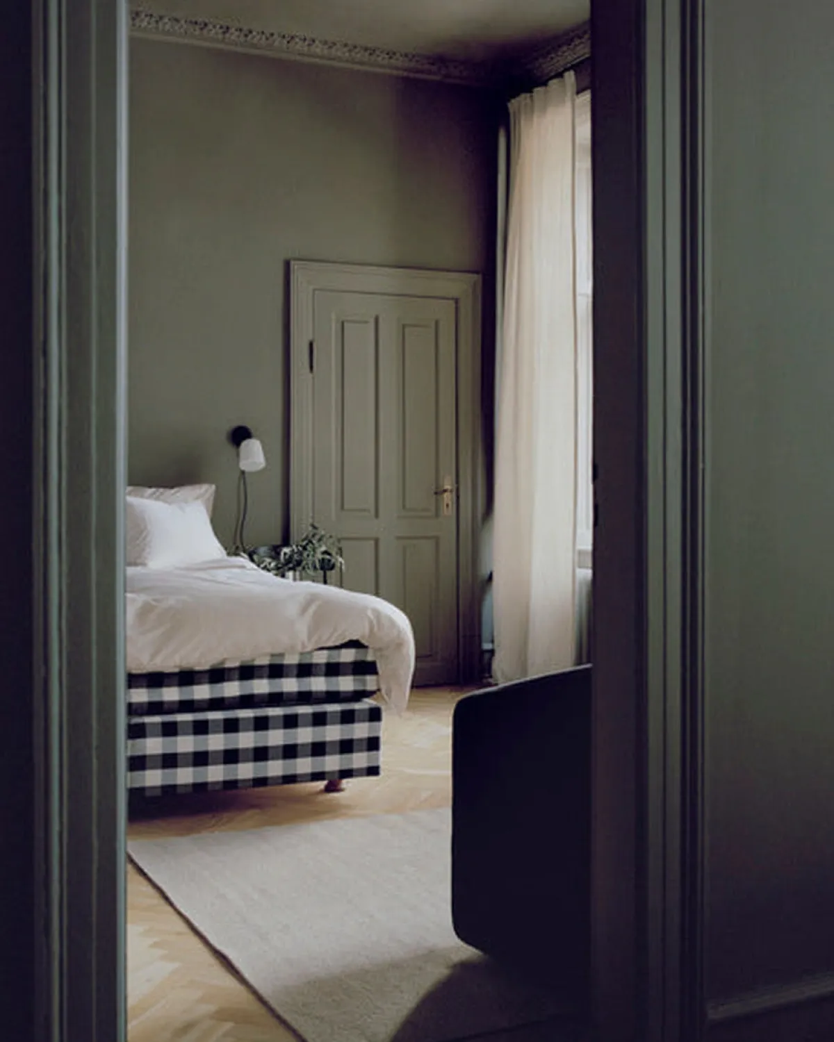 Leselamper>New Works Material Vegglampe - Opal Glass Hvit