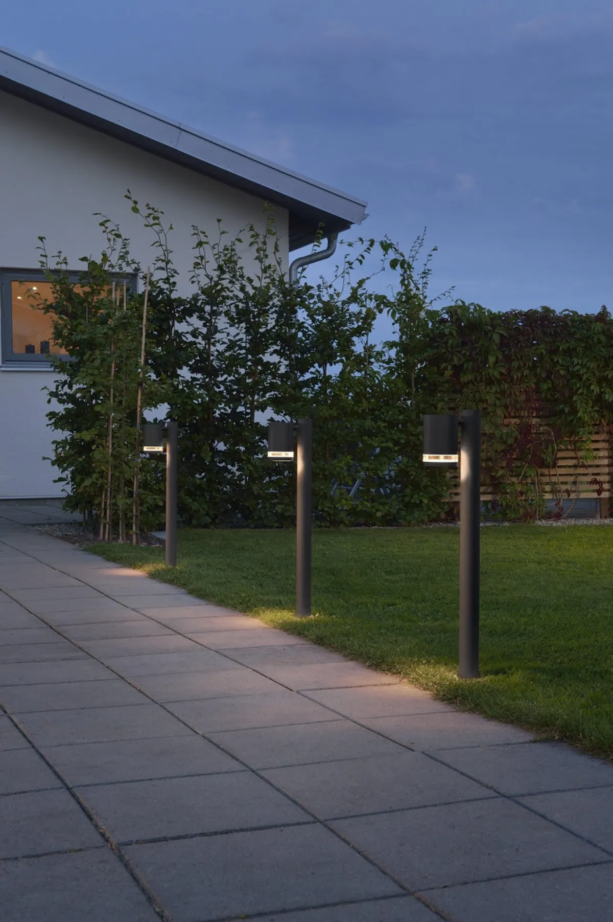 Pullert>Konstsmide Modena stolpe 70 cm - Svart