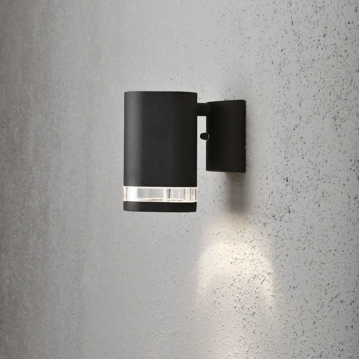 Lightup-Pris|Utelamper Med Opp/Ned Lys>Konstsmide Modena vegglampe I ned - Svart