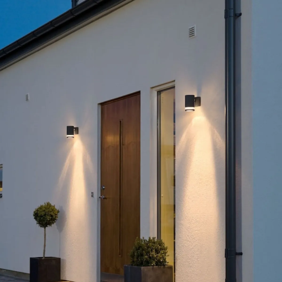 Lightup-Pris|Utelamper Med Opp/Ned Lys>Konstsmide Modena vegglampe I ned - Svart