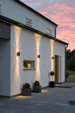 Lightup-Pris|Utelamper Med Opp/Ned Lys>Konstsmide Modena vegglampe I opp/ned - Svart