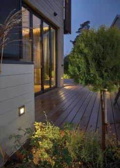 Lightup-Pris|Utelamper - Veggskjold / Plafond><noscript><img width=